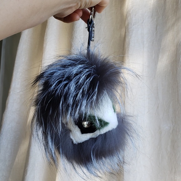 FENDI Charm Fur Bag Bug Monster Keychain - Picture 6 of 6